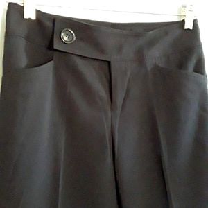 Nine West Trouser/Pants w/back leg seam detail, Black, Size 4P